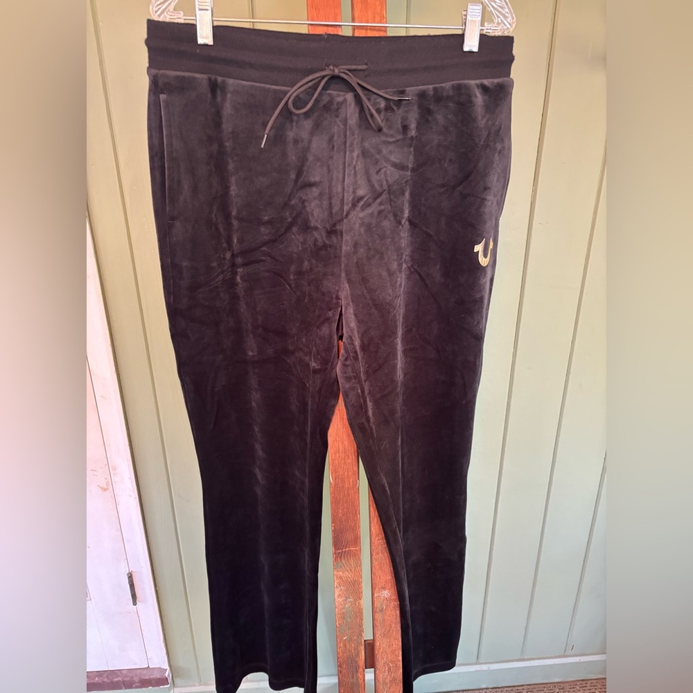 True Religion Women’s Black Velour Pants Size L